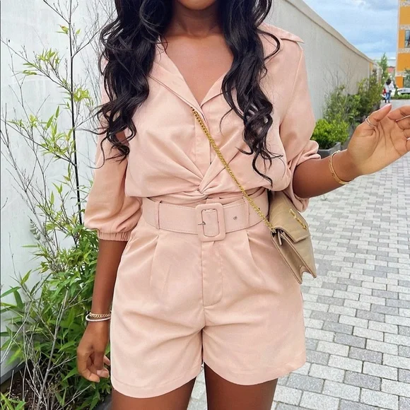 Fashion Nova 2 Piece Set Crop Blush Blouse and High Waist Shorts XS - Picture 2 of 8